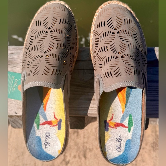 OluKai Woman’s Slip On Loafers - Picture 7 of 10